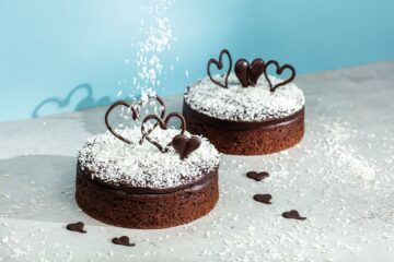 I “Love” Chocolate Cake