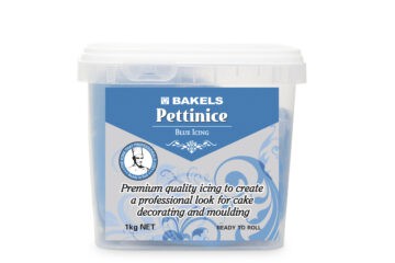 Blue Pettinice (Fondant Cake Icing)