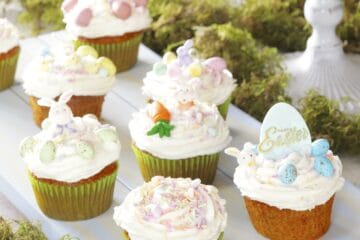 EASTER CARROT CUPCAKES